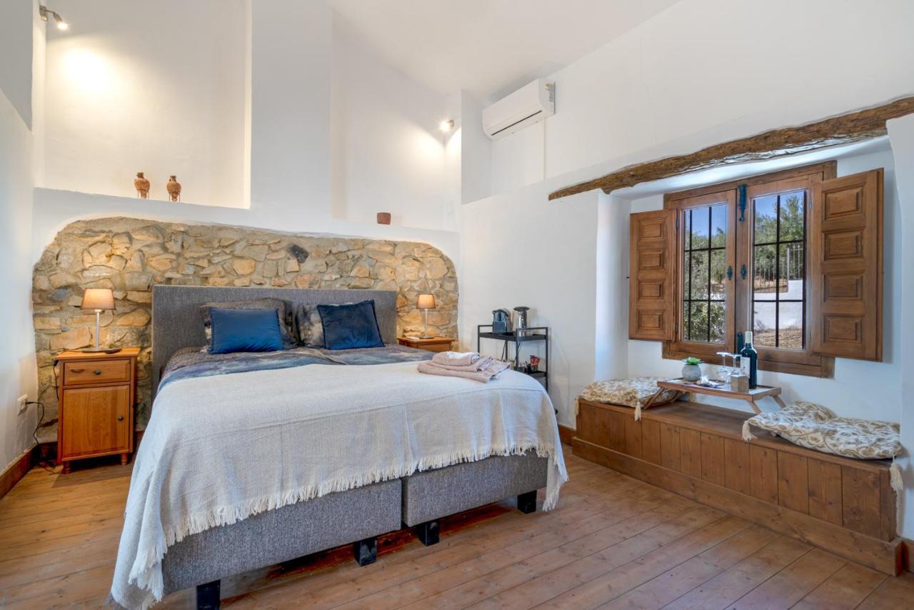 Hacienda La Buena Vida B&B En Appartementen Algarinejo Buitenkant foto