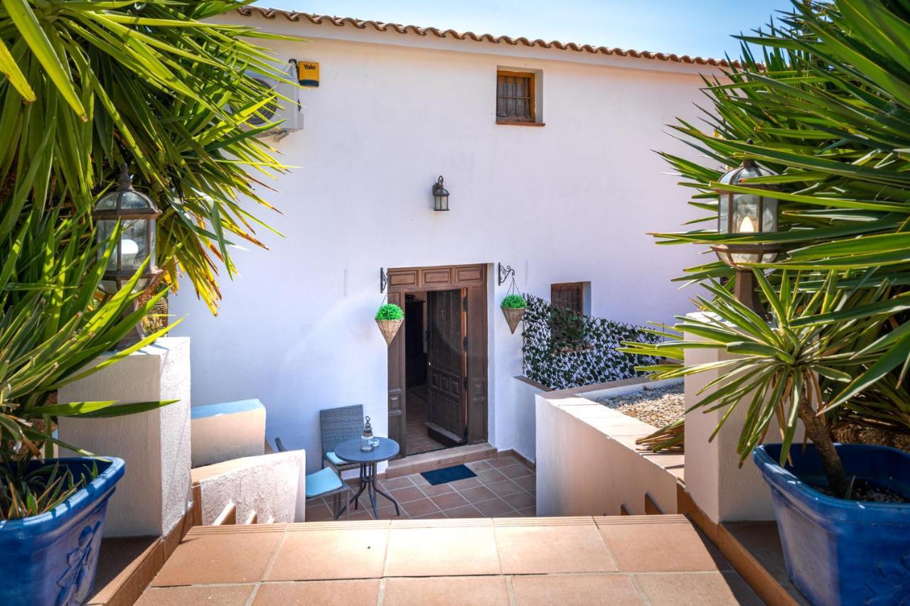 Hacienda La Buena Vida B&B En Appartementen Algarinejo Buitenkant foto